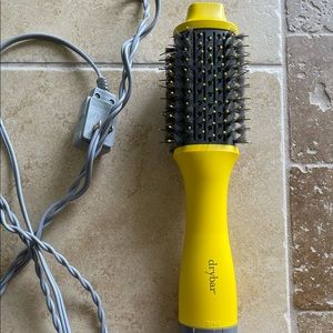 DryBar The Double Shot Blow Dryer Brush